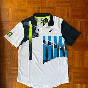 Men’s Nike T shirt